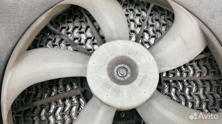 Вентилятор радиатора Toyota Auris