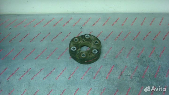 BMW 26117518443 Муфта вала карданного