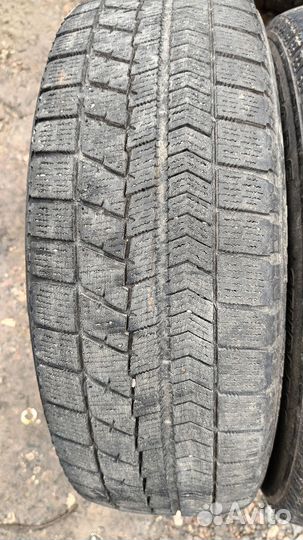 Bridgestone Blizzak VRX 175/65 R14 82S