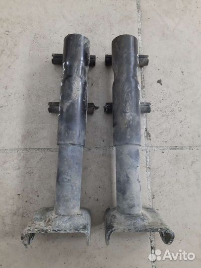 Кронштейн заднего усилителя Volkswagen passat b5