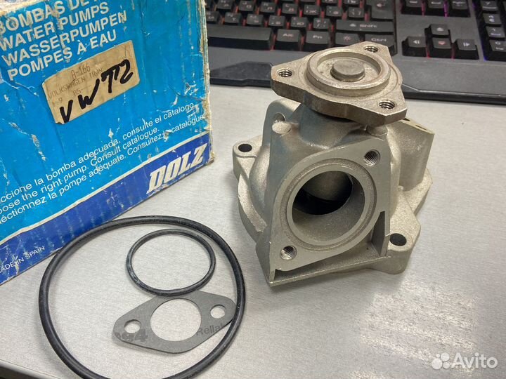 Насос водяной помпа vw transporter T3 T2