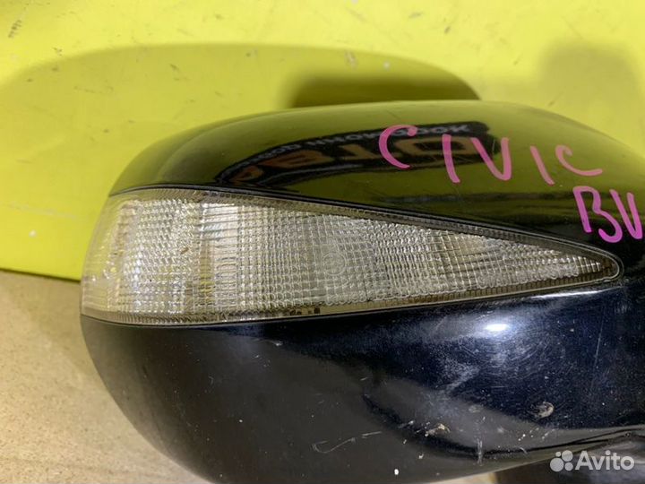 Зеркало заднего вида боковое правое Honda Civic 4D