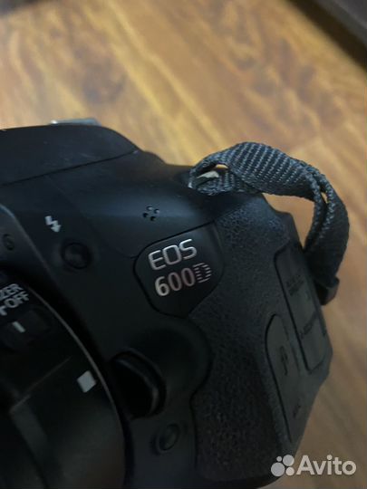 Зеркальный фотоаппарат canon 600d