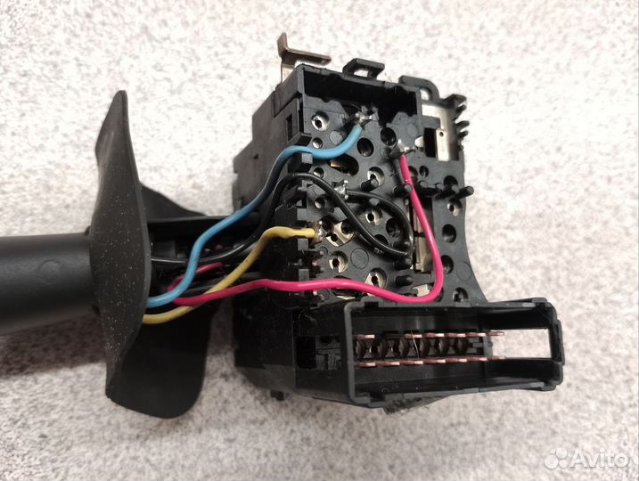 Подрулевой переключатель левый ваз largus