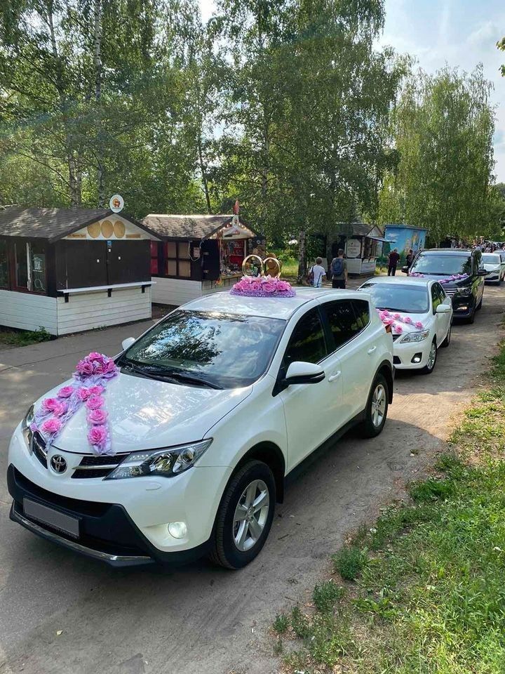 Toyota RAV4: фото владельца