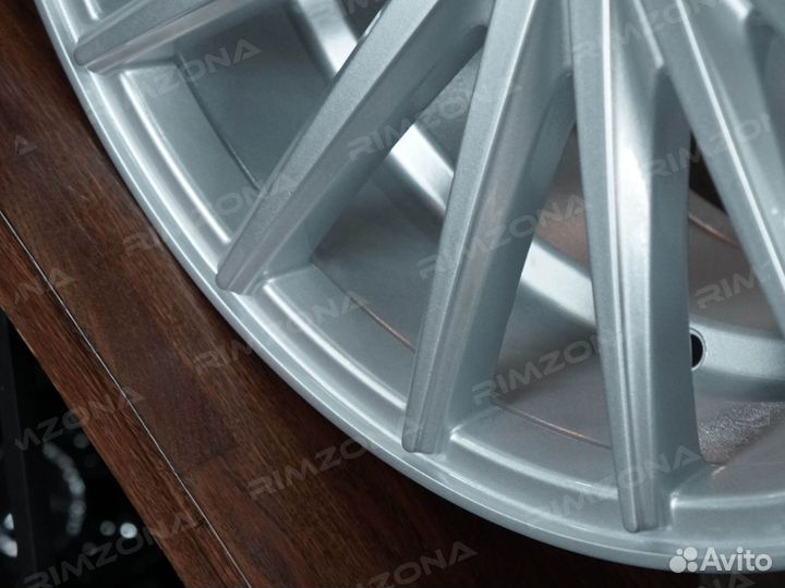 Литые диски Vossen R17 на LADA. Арт979