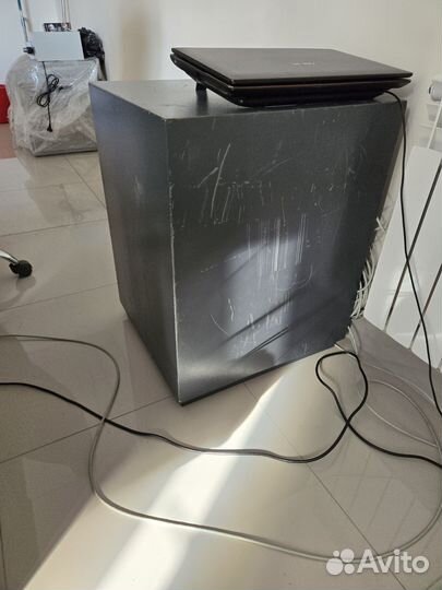 Сейф металлический