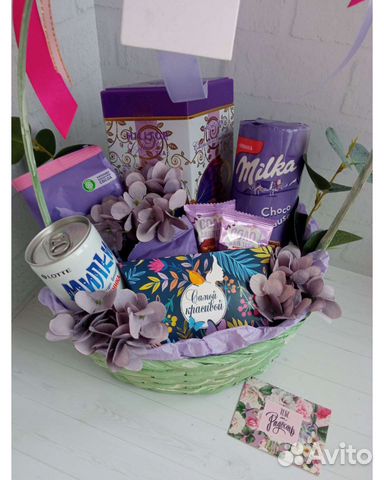 Подарочный набор в корзине в наличии