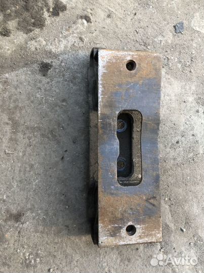 Подушка кпп Suzuki Grand Vitara 3