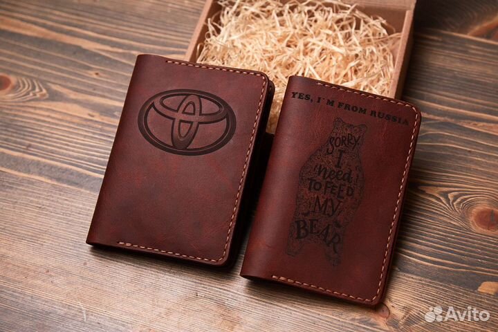 Обложка на паспорт и документы из натуральной кожи