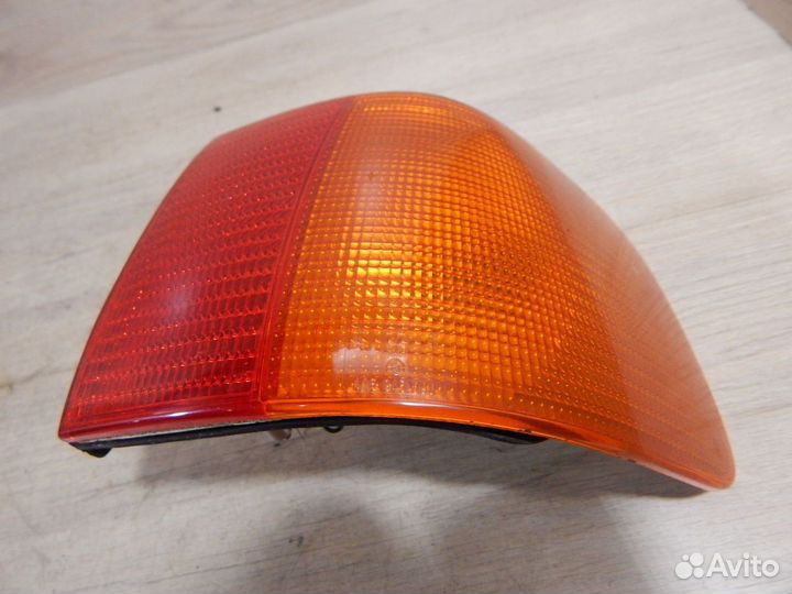 Фонарь задний правый Audi A100 C4