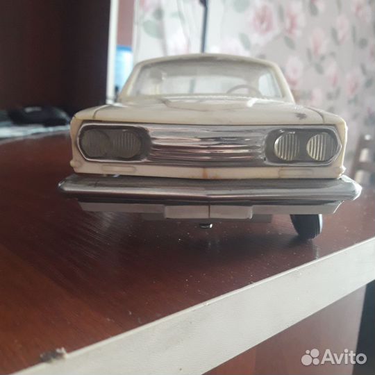 Модель газ-24 Волга