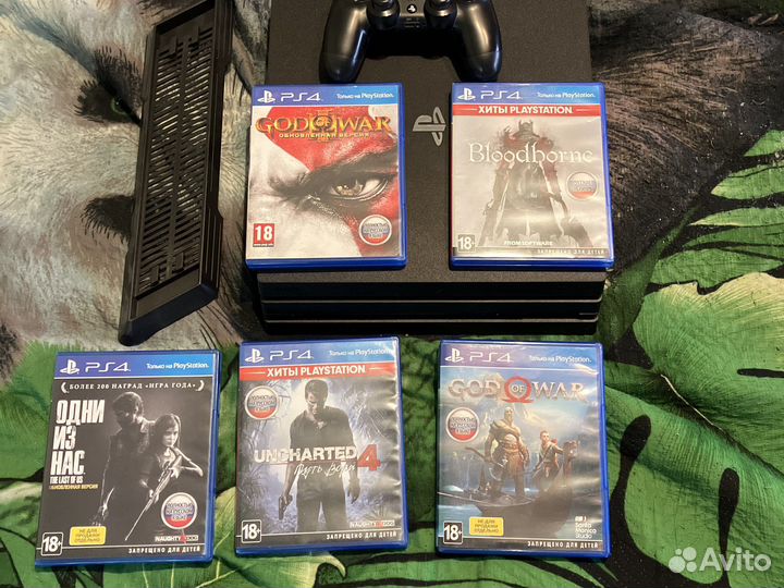 Sony PS4 pro 1tb 7208B