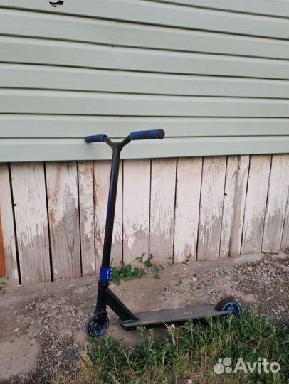 Продам самокат трюковой