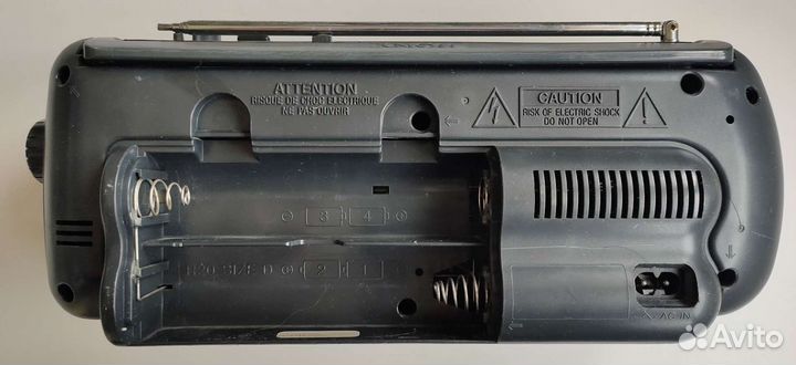 Кассетная магнитола Sony CFM-155L