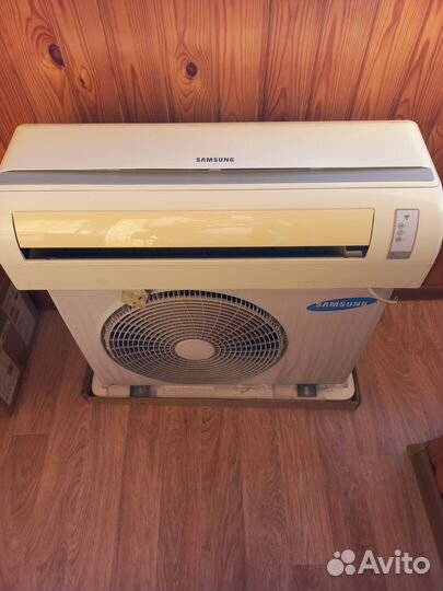 Кондиционер Samsung AQ09RLN б/у