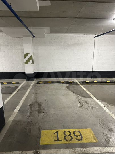 Машиноместо, 14 м²