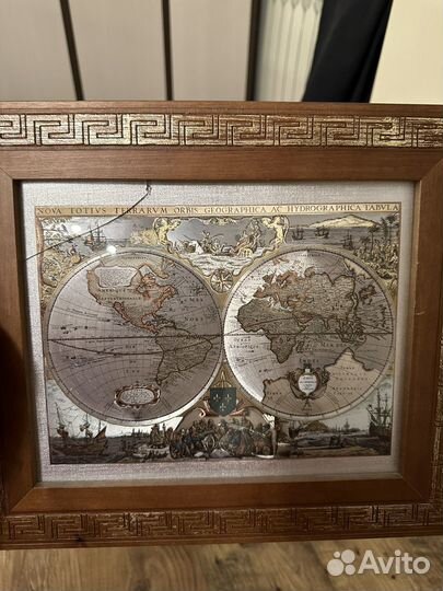 Панно,картина карта мира дефект