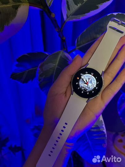 Часы Samsung Galaxy Watch 4, 40mm