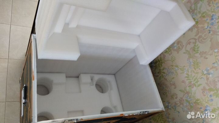 Кейс (кофр) для музыкальных и прочих инструментов