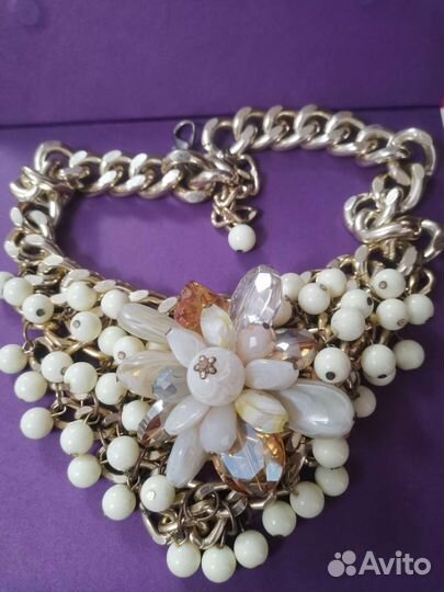 Колье ожерелье