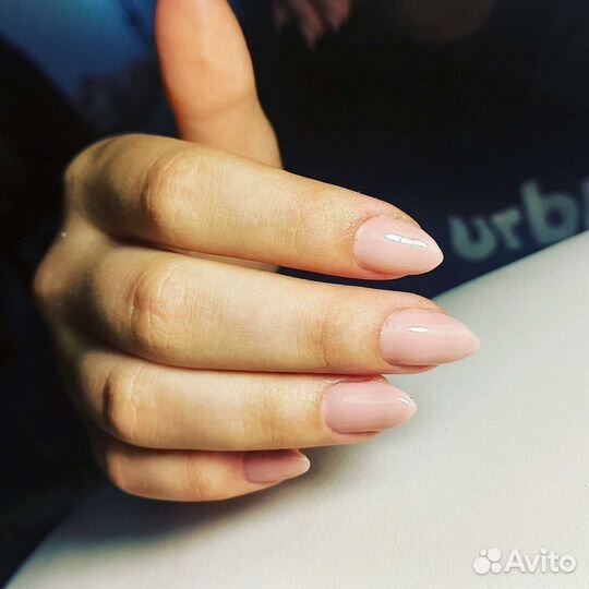 Мастер маникюра