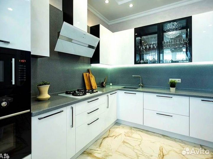 Кухонный гарнитур 