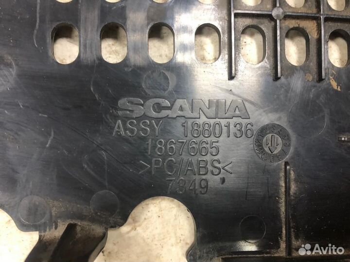 1880136 Пластина приборной панели Scania