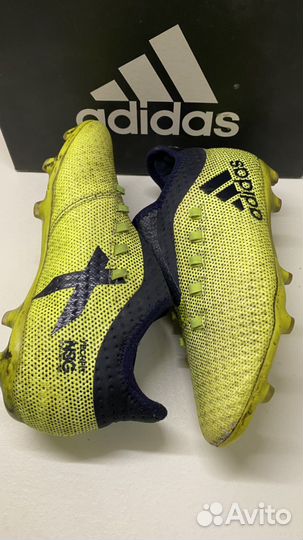 Футбольные бутсы adidas