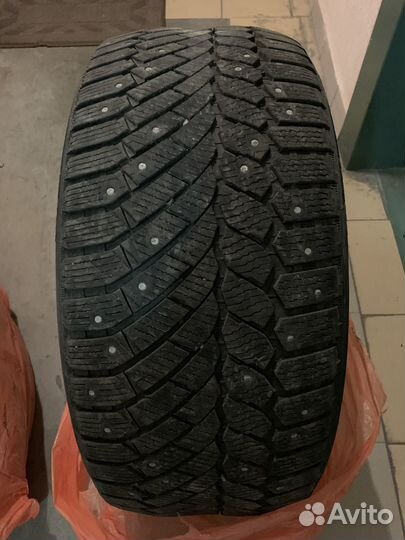 Continental Conti4x4IceContact 275/40 R20