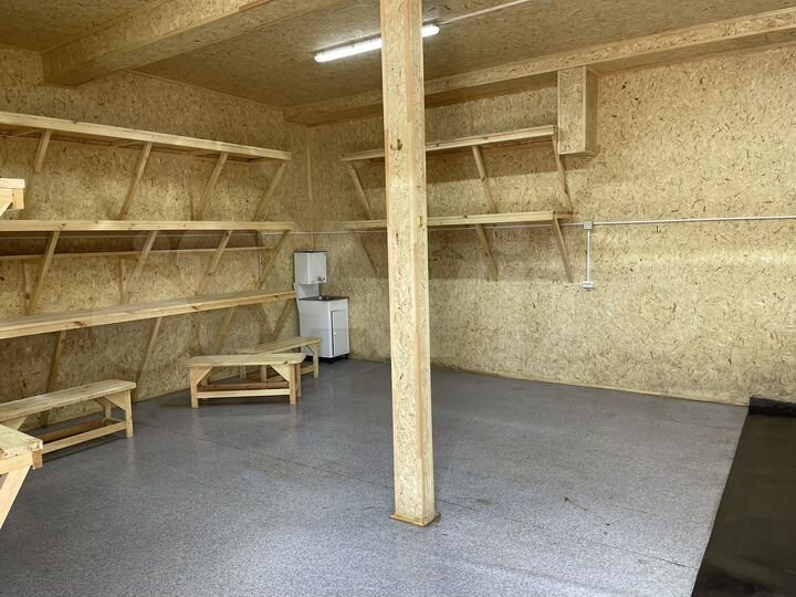 Гараж, > 30 м²