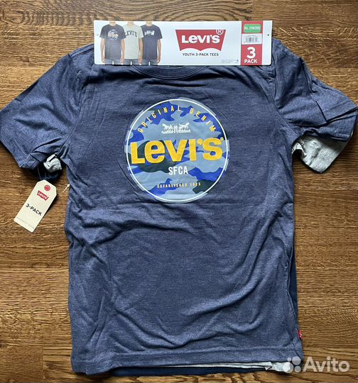 Levis футболки комплект из США