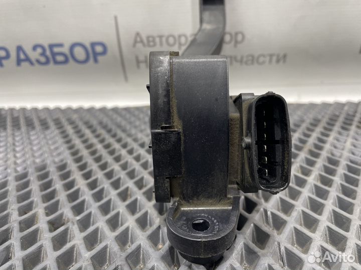 Педаль газа Hyundai Solaris 2010-2017