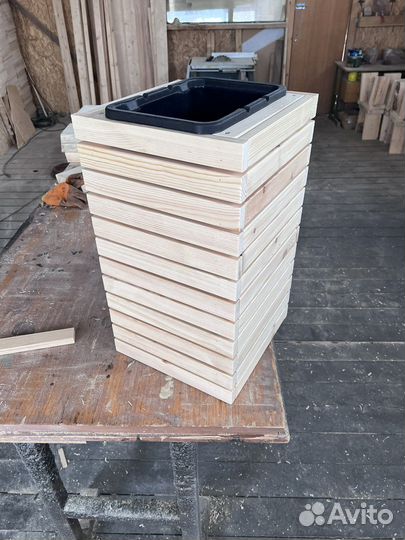 Клумба- кашпо