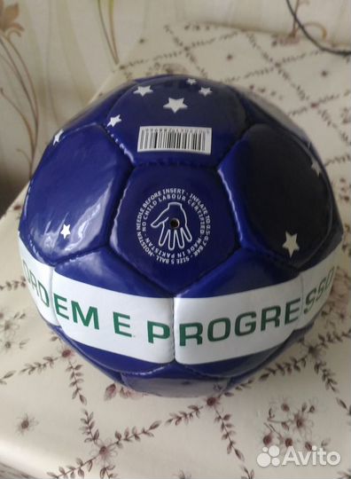 Футбольный мяч новый