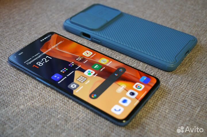 OnePlus 9, 8/128 ГБ