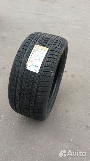 Pirelli Scorpion Winter 315/40 R21 115V