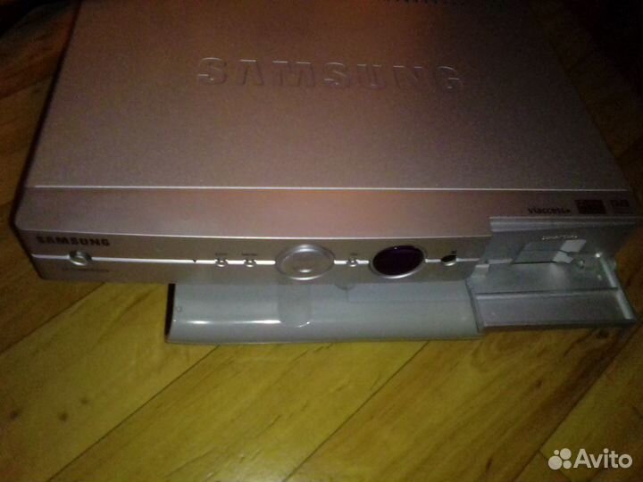 Цифровой спутниковый ресивер Samsung DSB-S300V