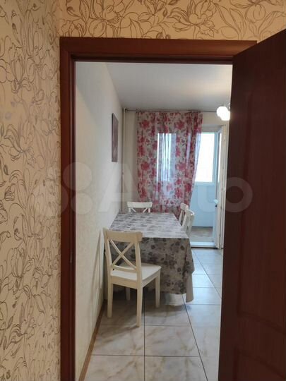 2-к. квартира, 60 м², 7/17 эт.