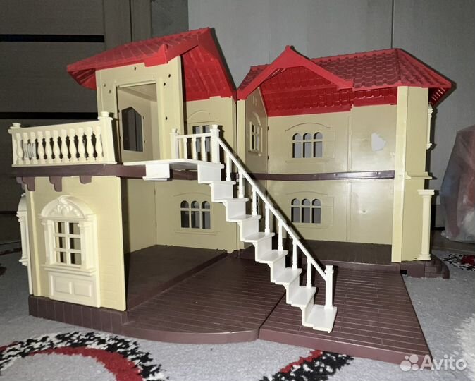 Домик для кукол