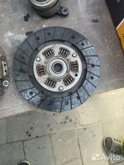 Комплект сцепления без выжимного hola 1010