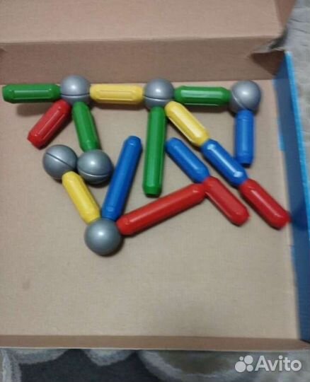 Магнитный конструктор б/у