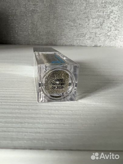 Тени жидкие новые