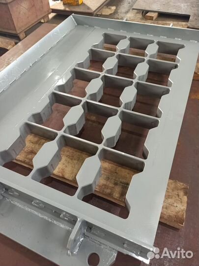 Пуансон-матрица для вибропрессующих установок