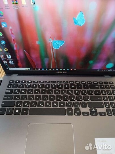 Ноутбук asus