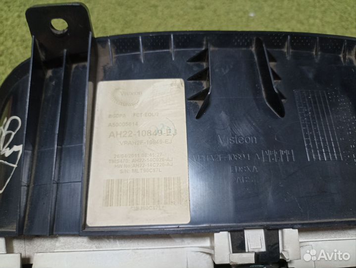 Приборная панель Range Rover Sport 2010-2013