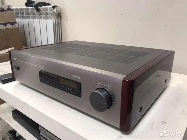 Yamaha DSP-2000