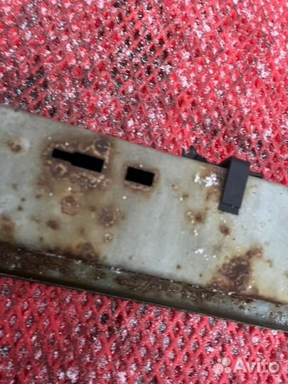 Усилитель переднего бампера Ford Focus 1 2003