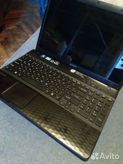 Ноутбук sony vaio PSG-71812