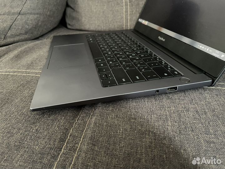 Honor magicbook 14